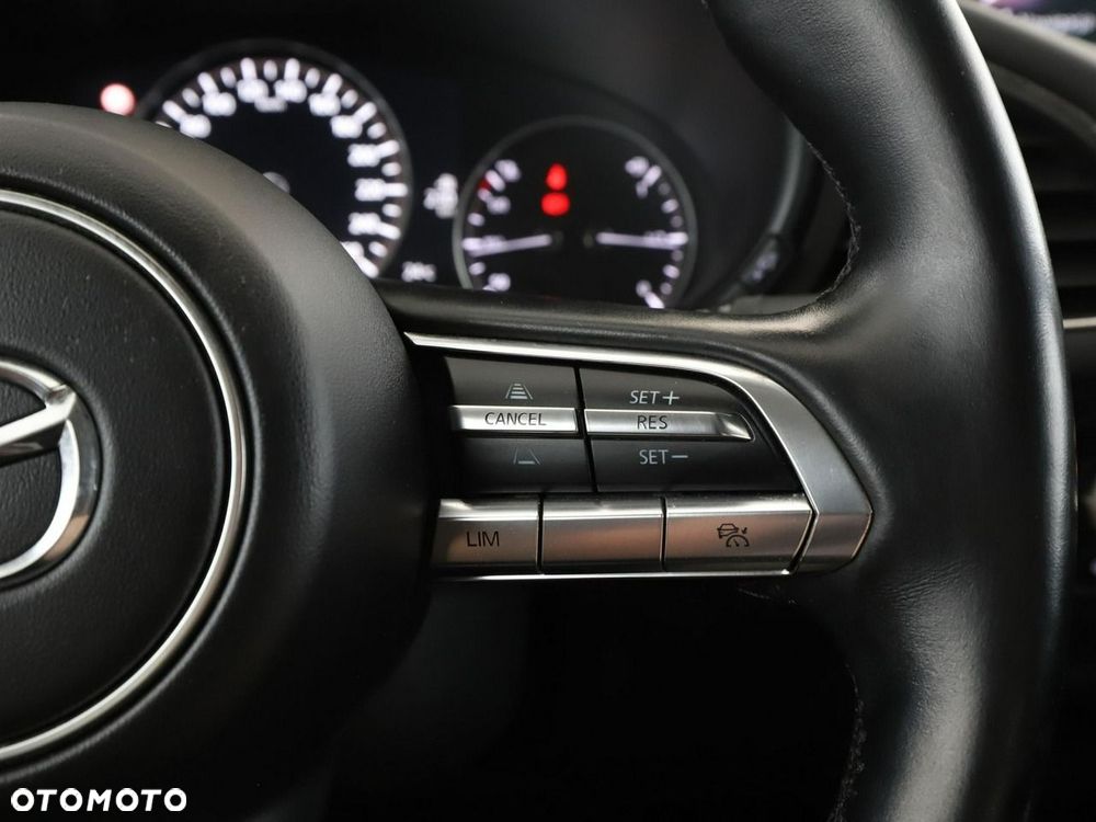 Mazda 3 SKYACTIV-X 2.0 M-Hybrid SELECTION - 32
