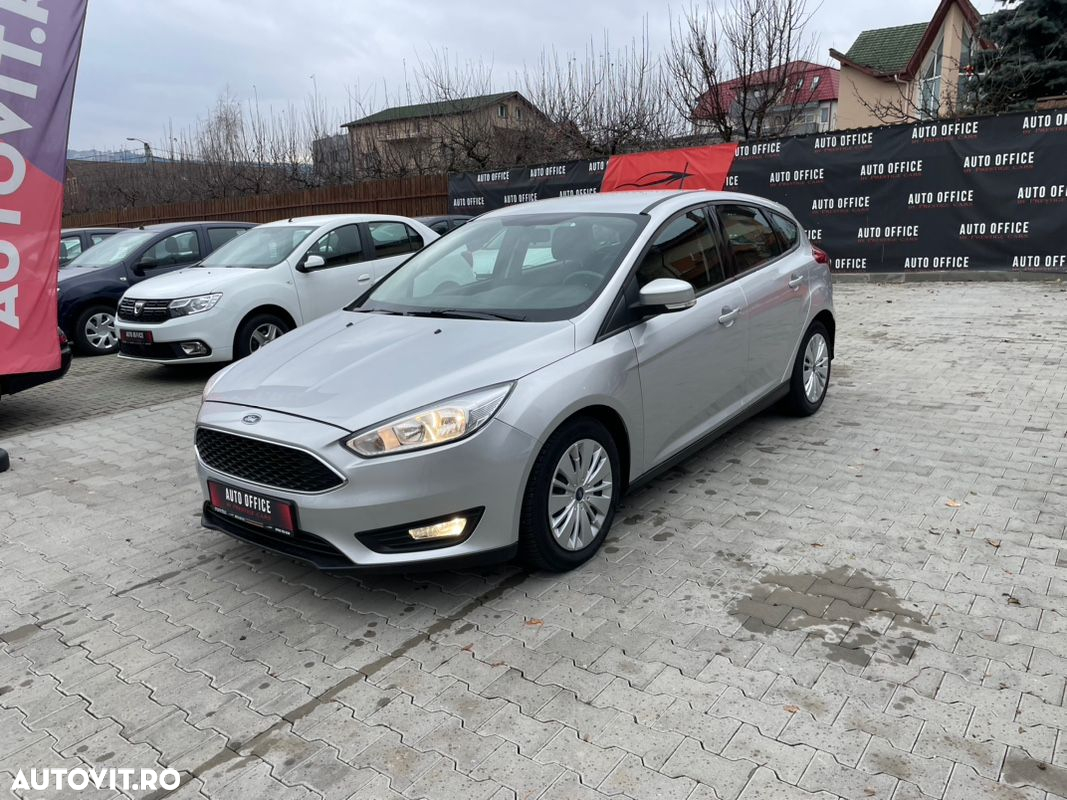 Ford Focus - 9