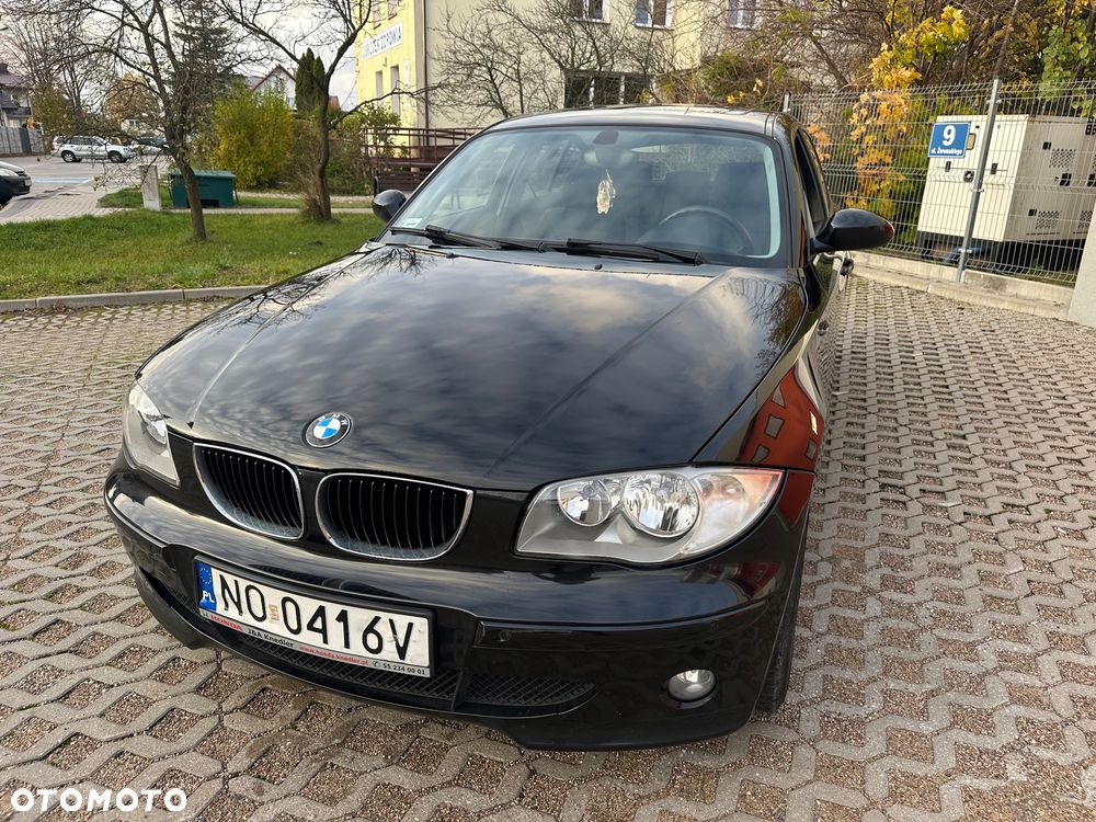 BMW Seria 1 120i - 8