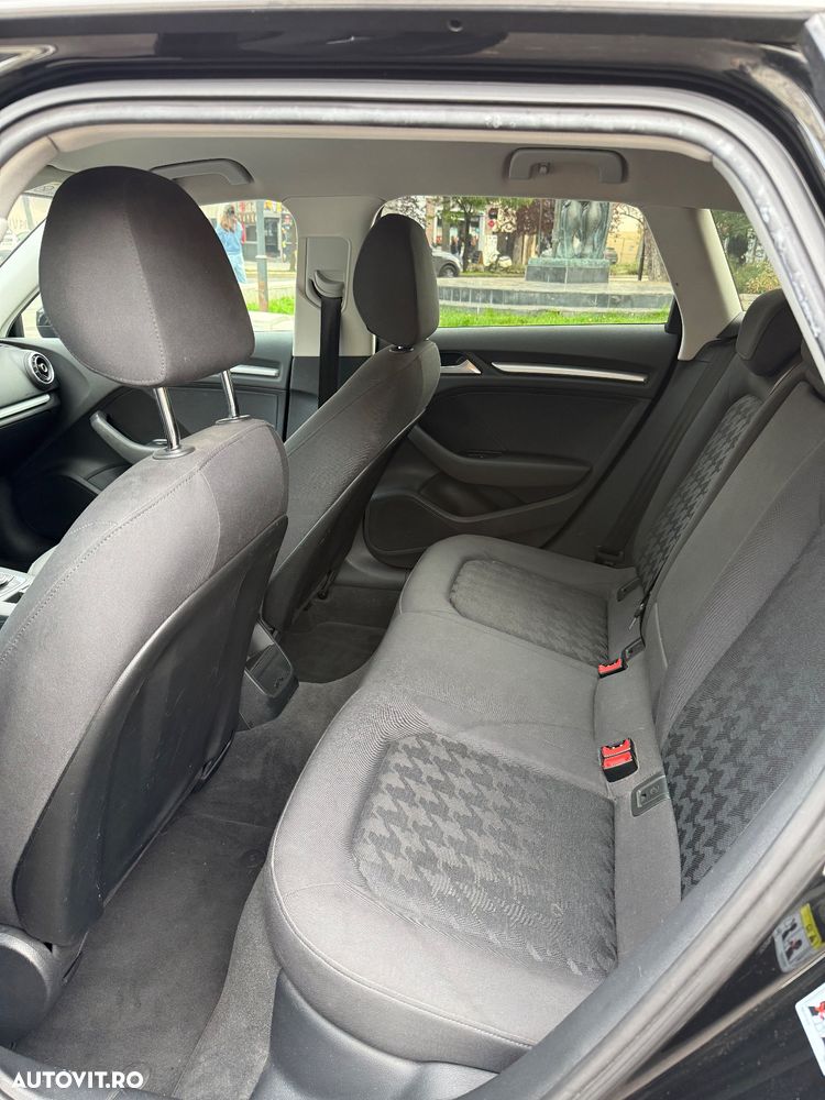 Audi A3 ack 2.0 TDI Stronic Attraction - 10