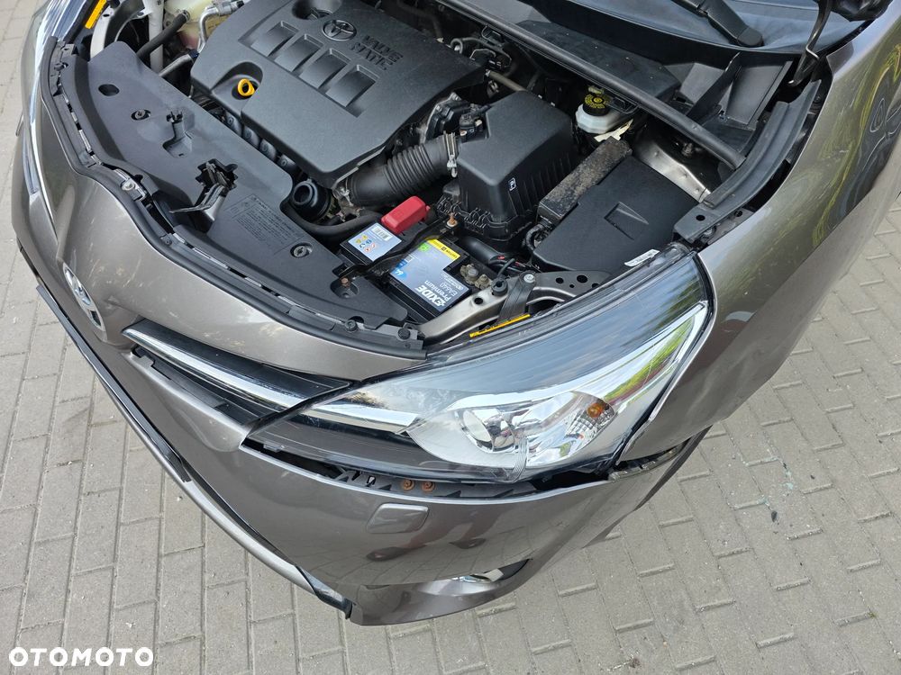 Toyota Verso 1.8 Premium 7os - 7