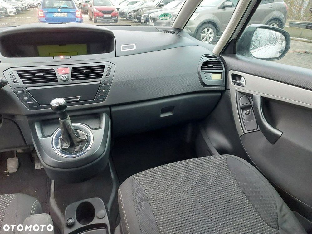Citroën C4 Picasso - 19