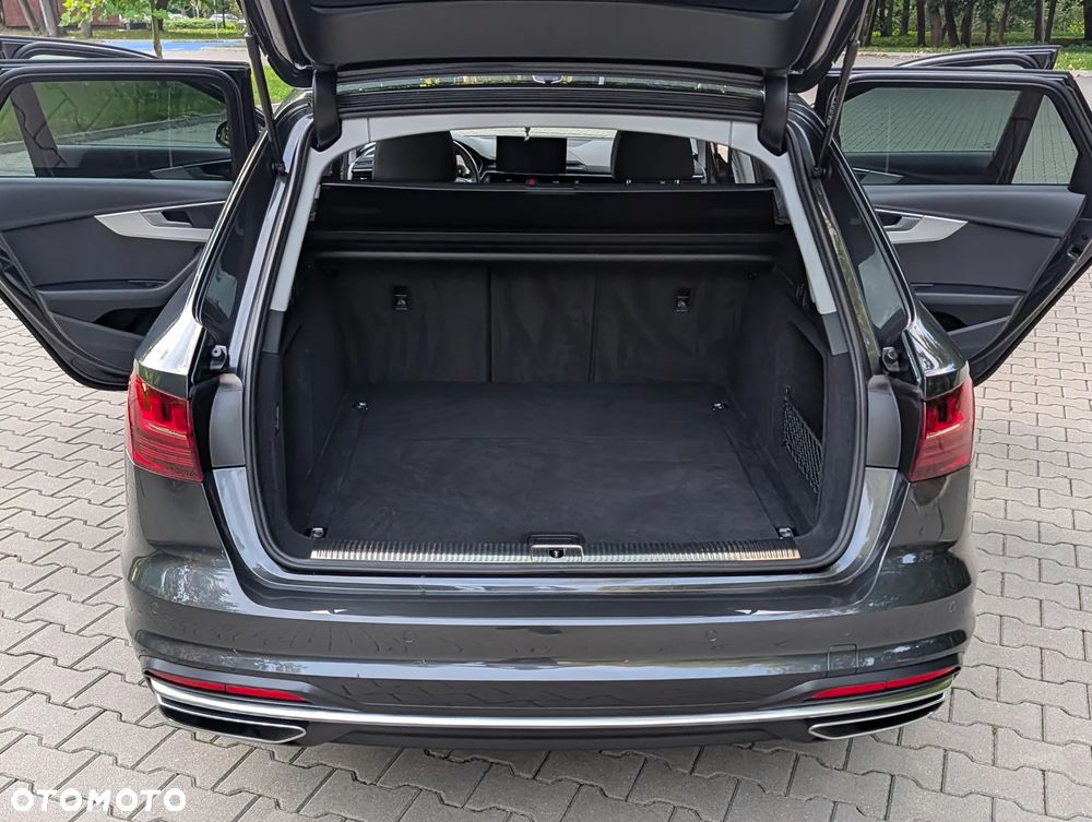 Audi A4 Avant 35 TFSI mHEV - 9