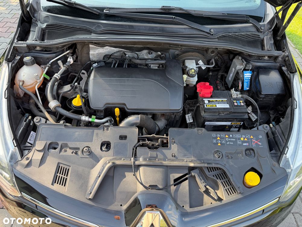 Renault Clio 1.2 16V 75 Limited - 9