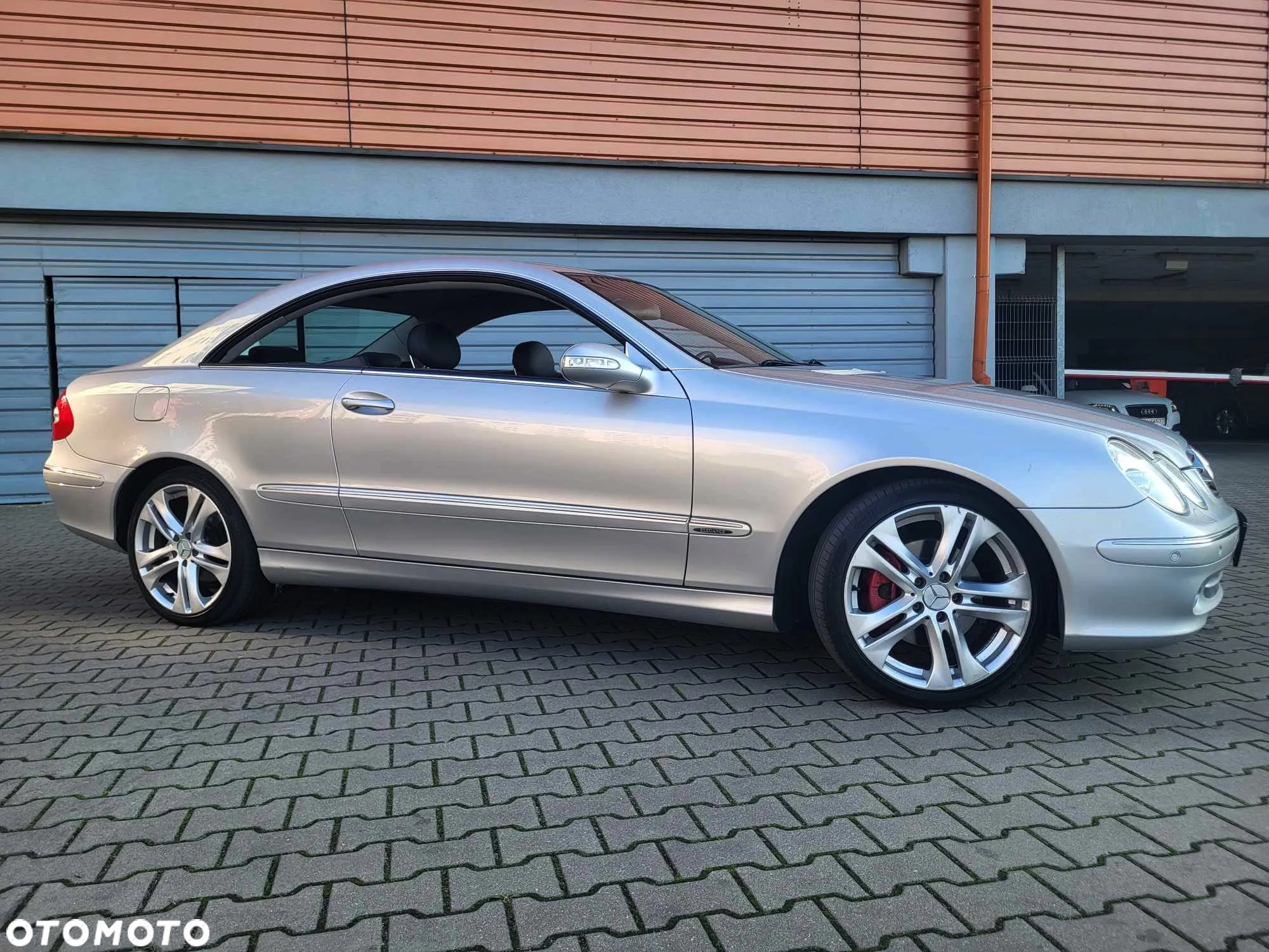 Mercedes-Benz CLK - 14