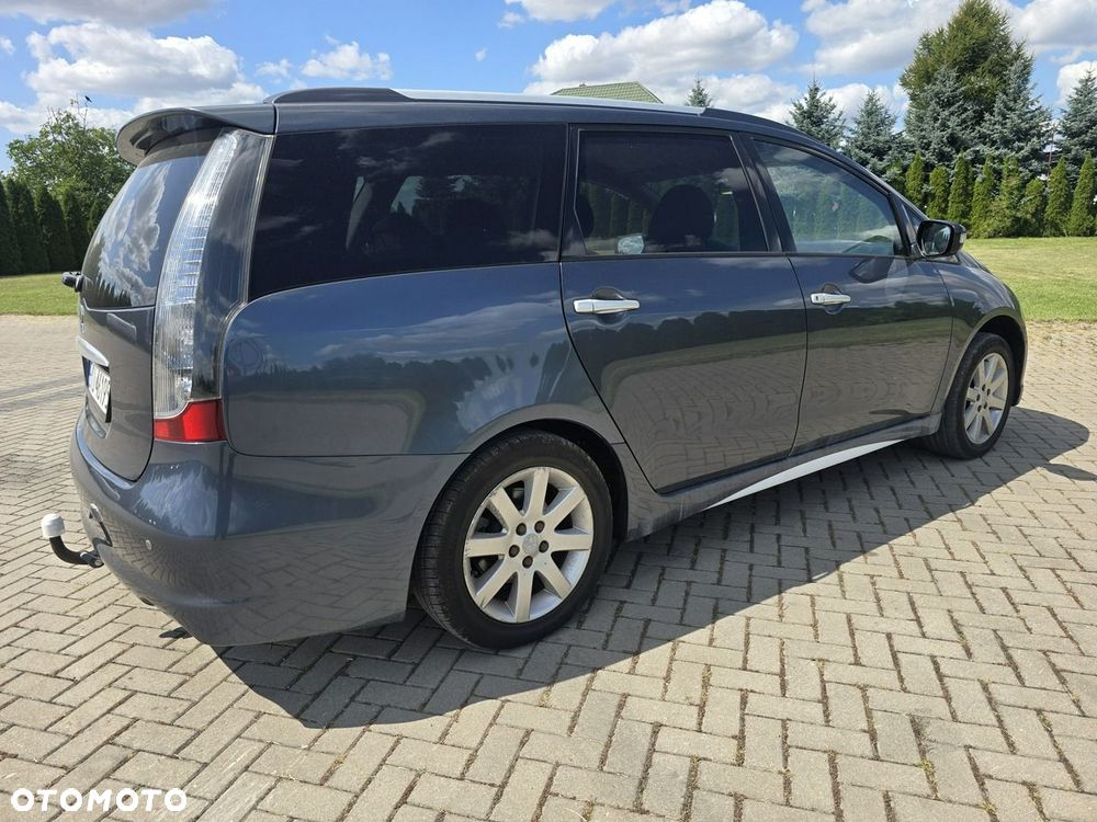 Mitsubishi Grandis - 7