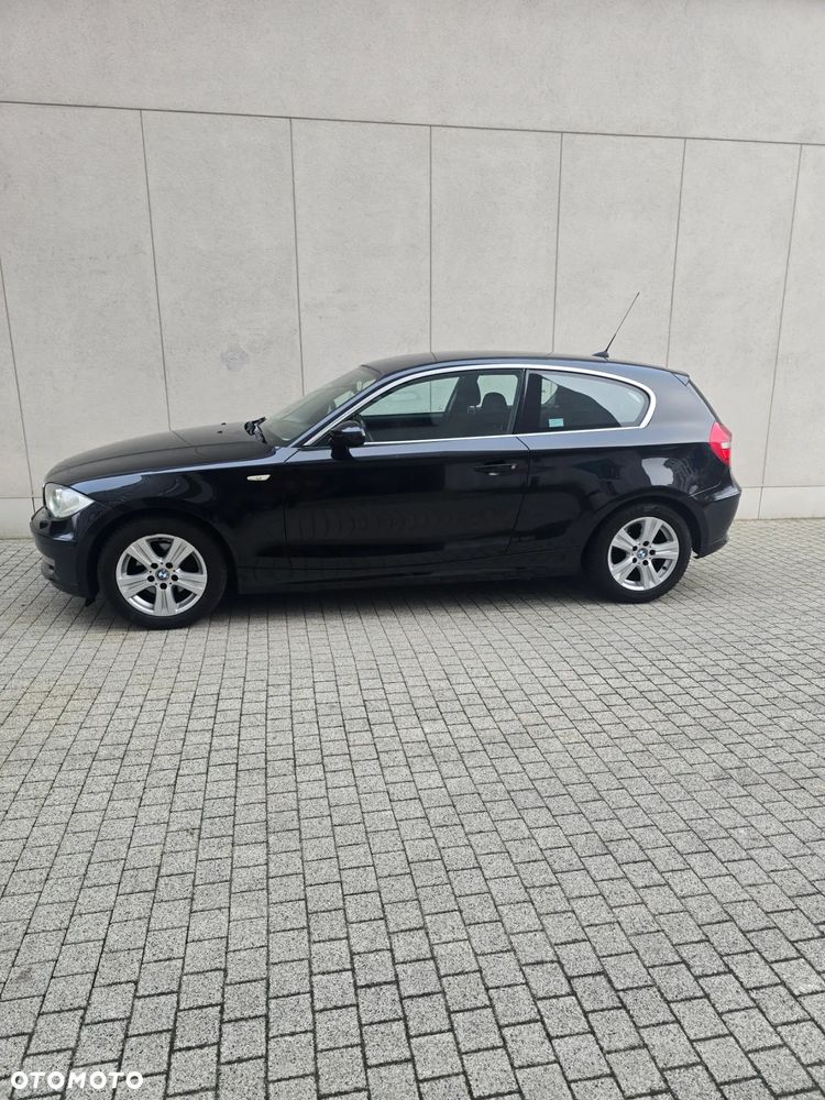 BMW Seria 1 118d - 9