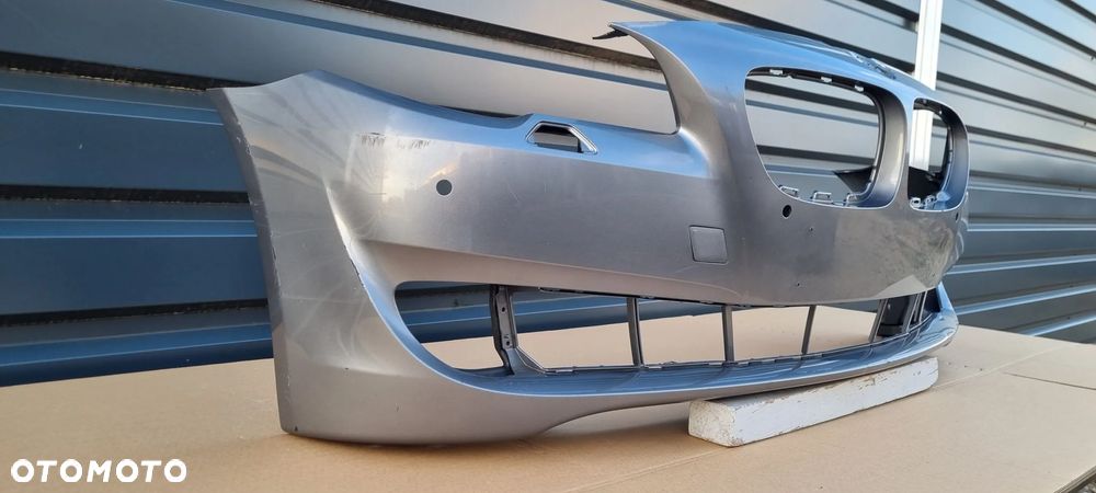 BMW 5 F10 F11 2009- Zderzak przód oryginał MC058 - 6