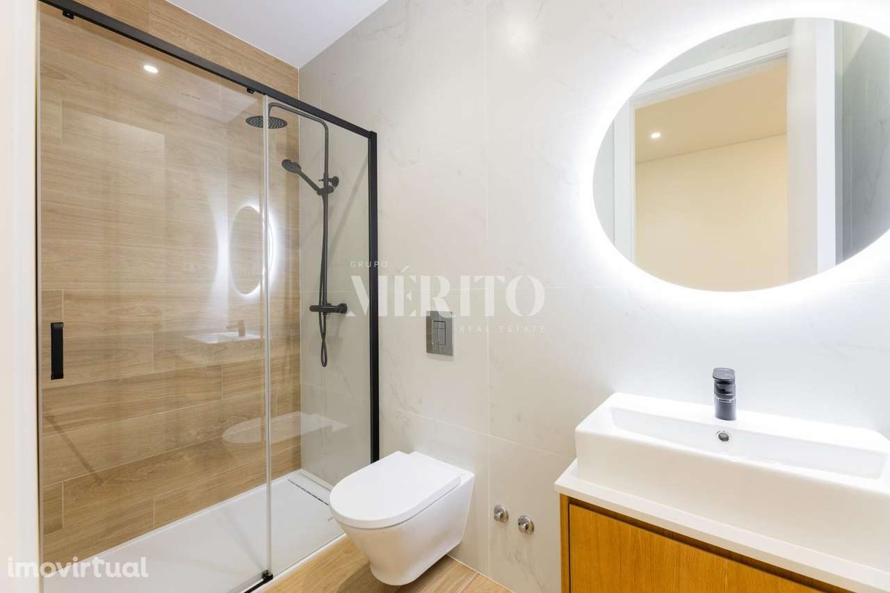 Apartamento T1 Duplex em prédio renovado na zona histórica de Braga - Grande imagem: 5/12