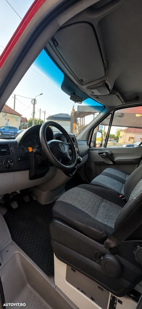 Mercedes-Benz Sprinter - 6