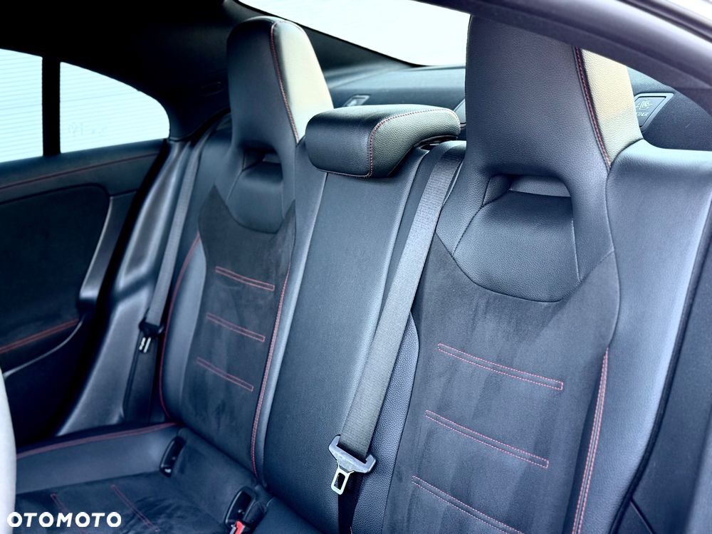 Mercedes-Benz CLA 180 d 7G-DCT AMG Line - 34