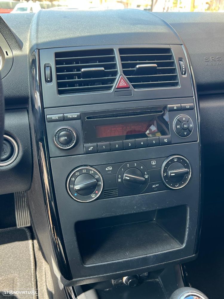 Mercedes-Benz A 150 Elegance - 8