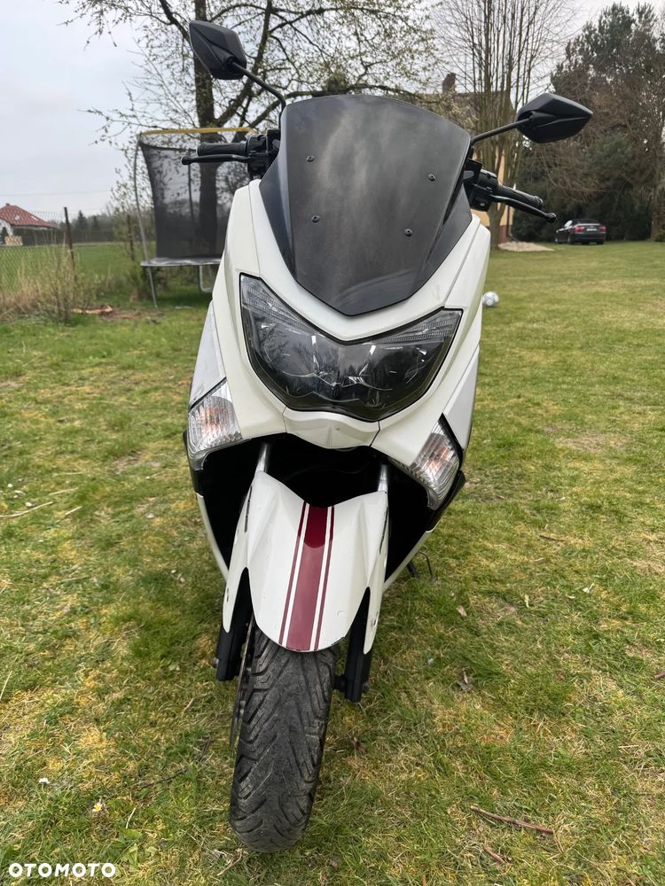 Yamaha NMAX - 5