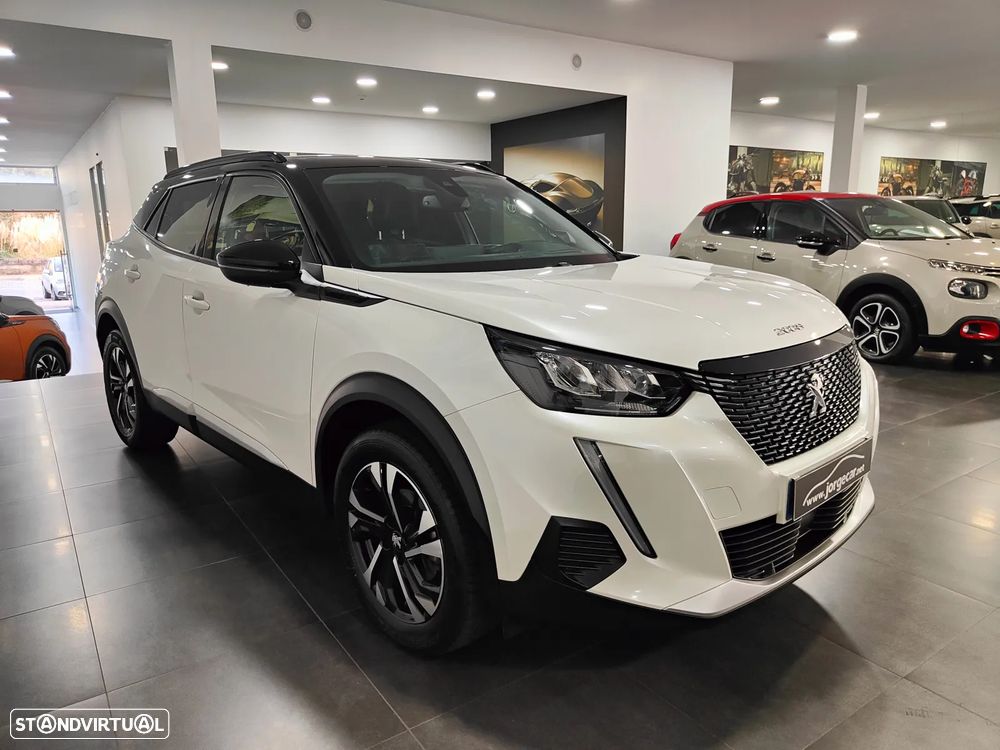 Peugeot 2008 1.2 PureTech Allure - 3