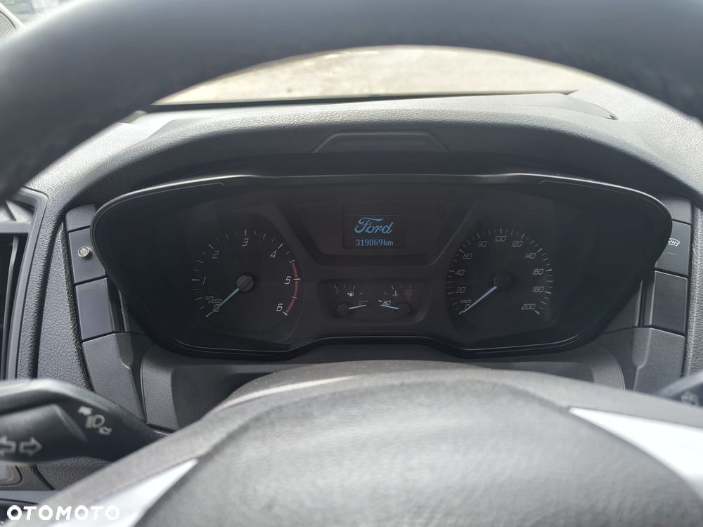Ford Transit - 5