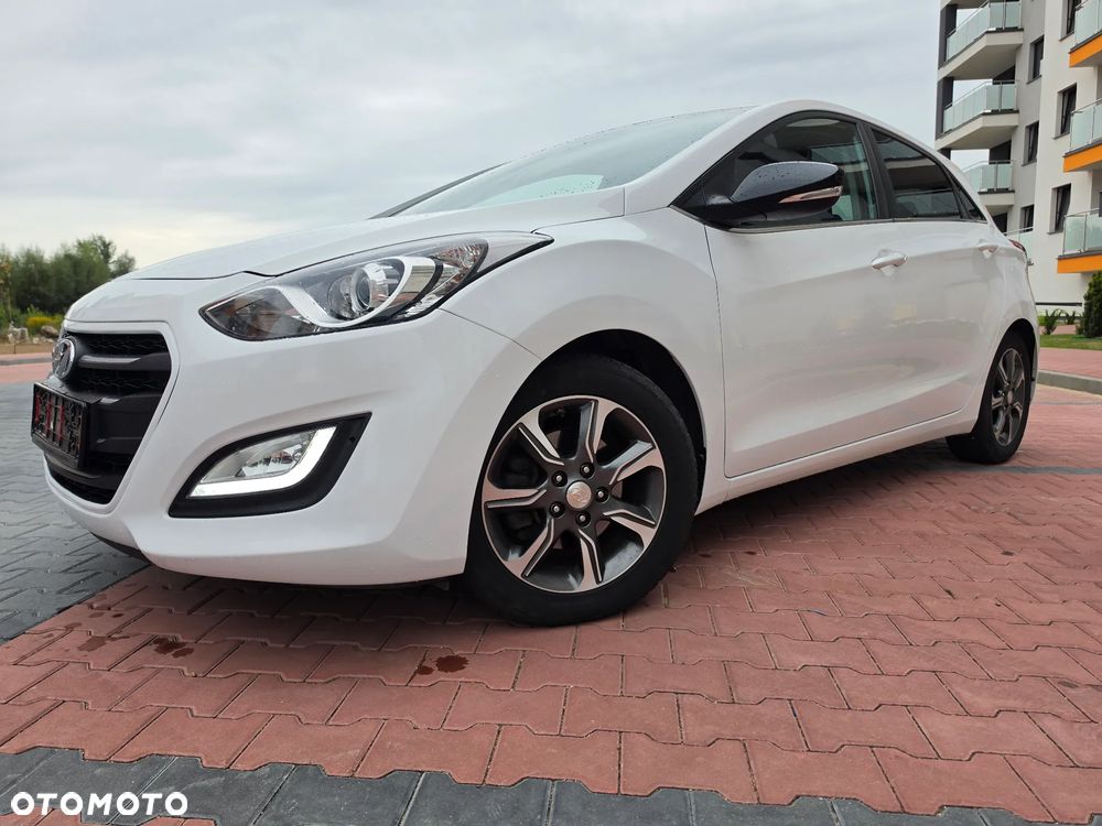 Hyundai i30 1.6 GDI BlueDrive Premium - 8