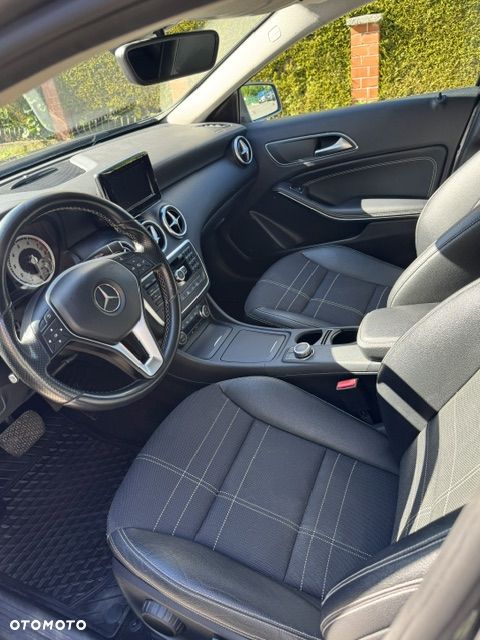 Mercedes-Benz Klasa A 250 4-Matic - 11