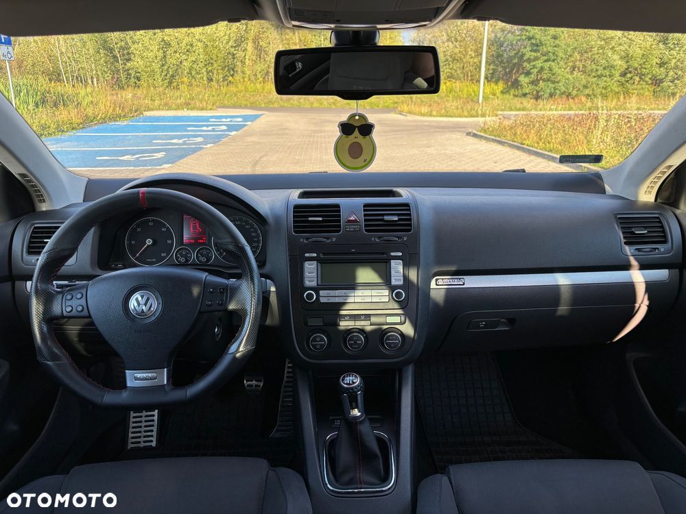Volkswagen Jetta 1.9 TDI Comfortline - 18