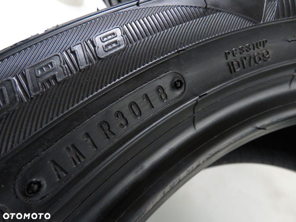 2x 215/50R18 OPONY LETNIE Falken Azenis FK453CC 92W dot: 3018 - 2