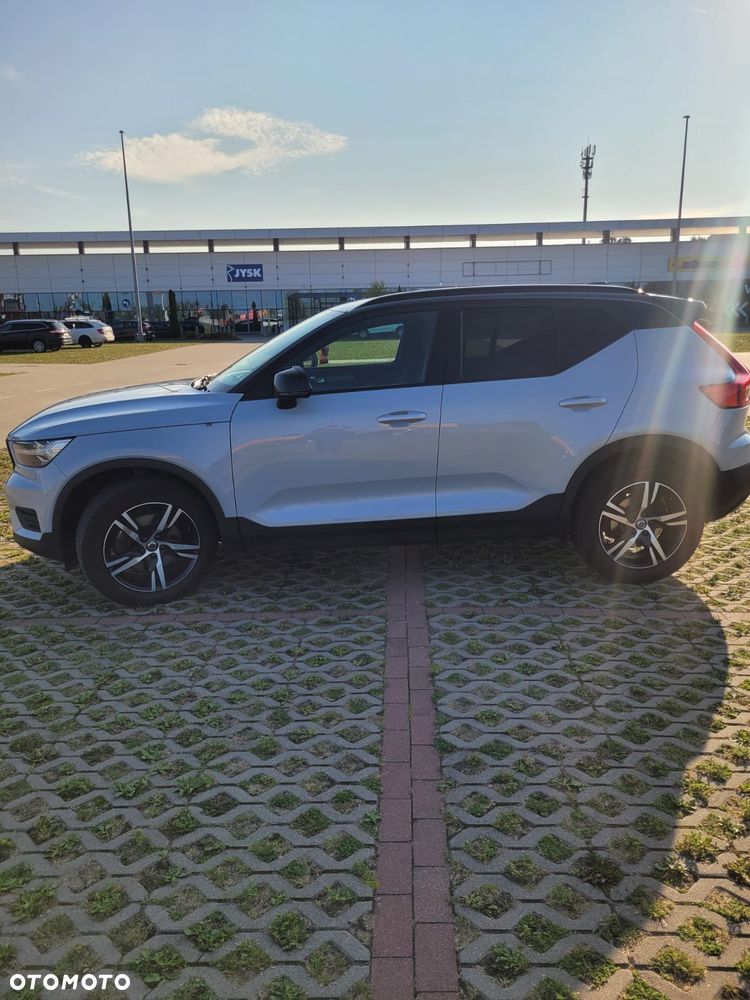 Volvo XC 40 T4 R-Design - 14