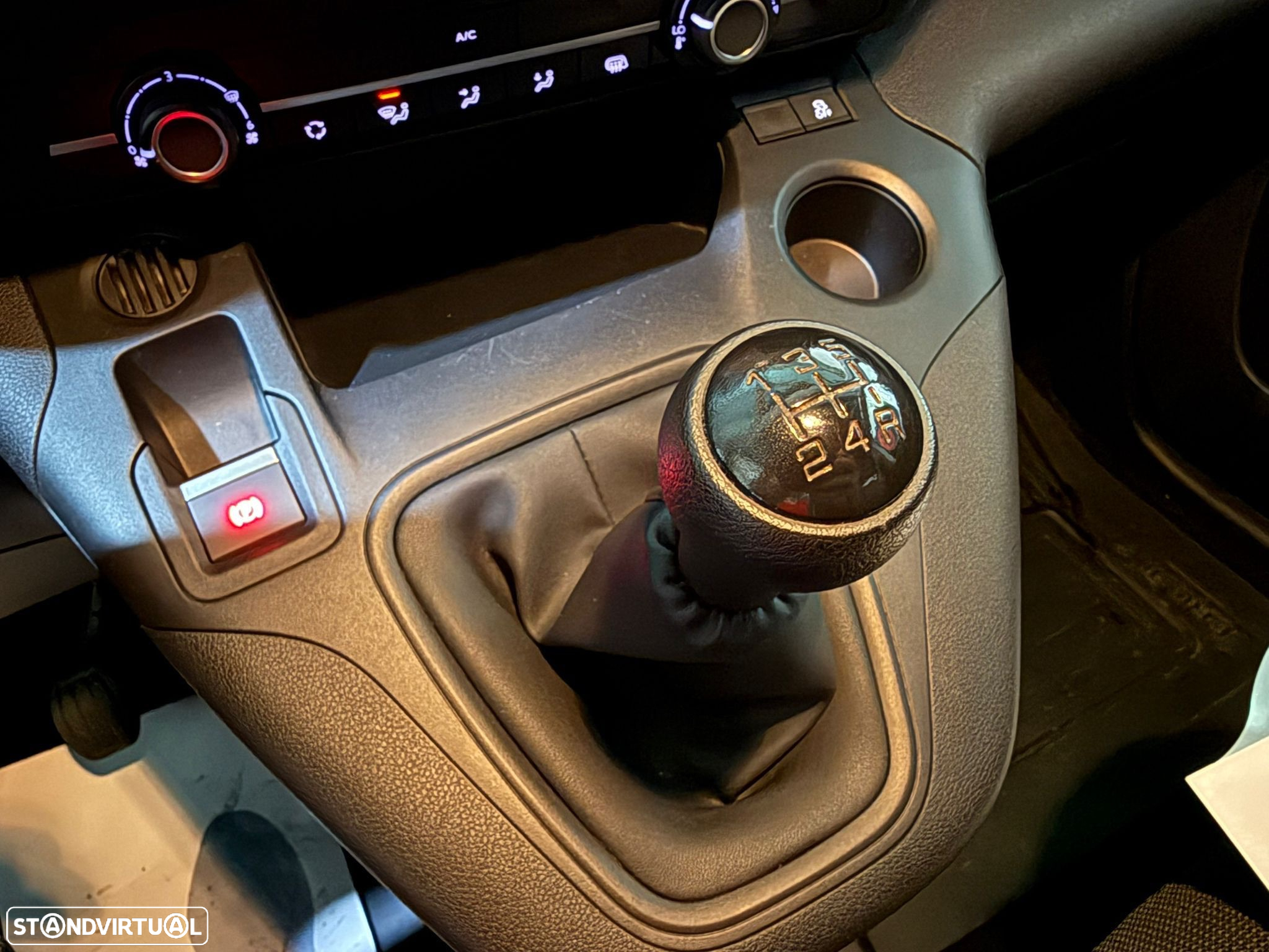 Toyota Proace city L1 Diesel - 8