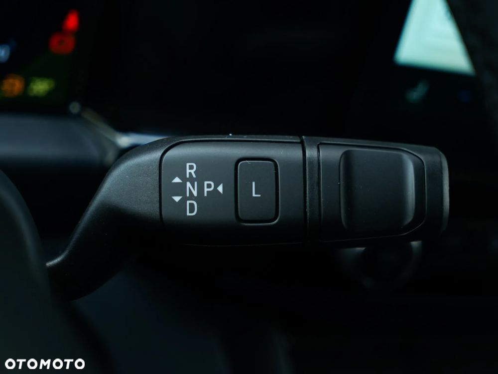 Ford Tourneo Custom 2.5 PHEV CVT 340 L2 Titanium - 33