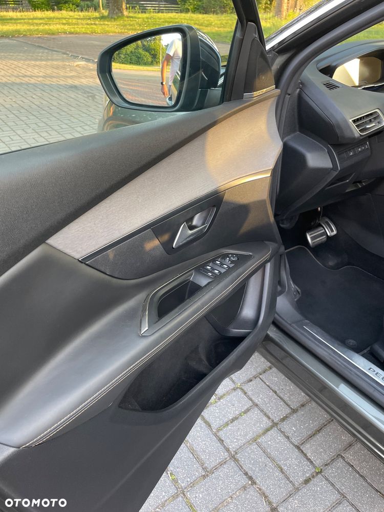 Peugeot 3008 BlueHDi 180 Stop & Start EAT6 GT - 11
