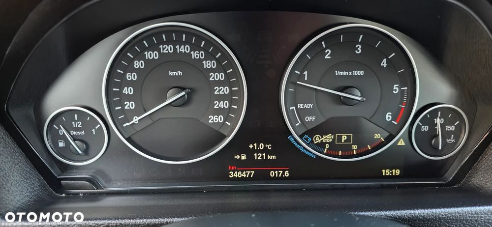 BMW Seria 3 320d xDrive Sport Line - 17