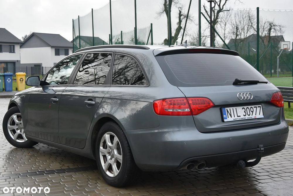 Audi A4 Avant 2.0 TDI ultra DPF Attraction - 5
