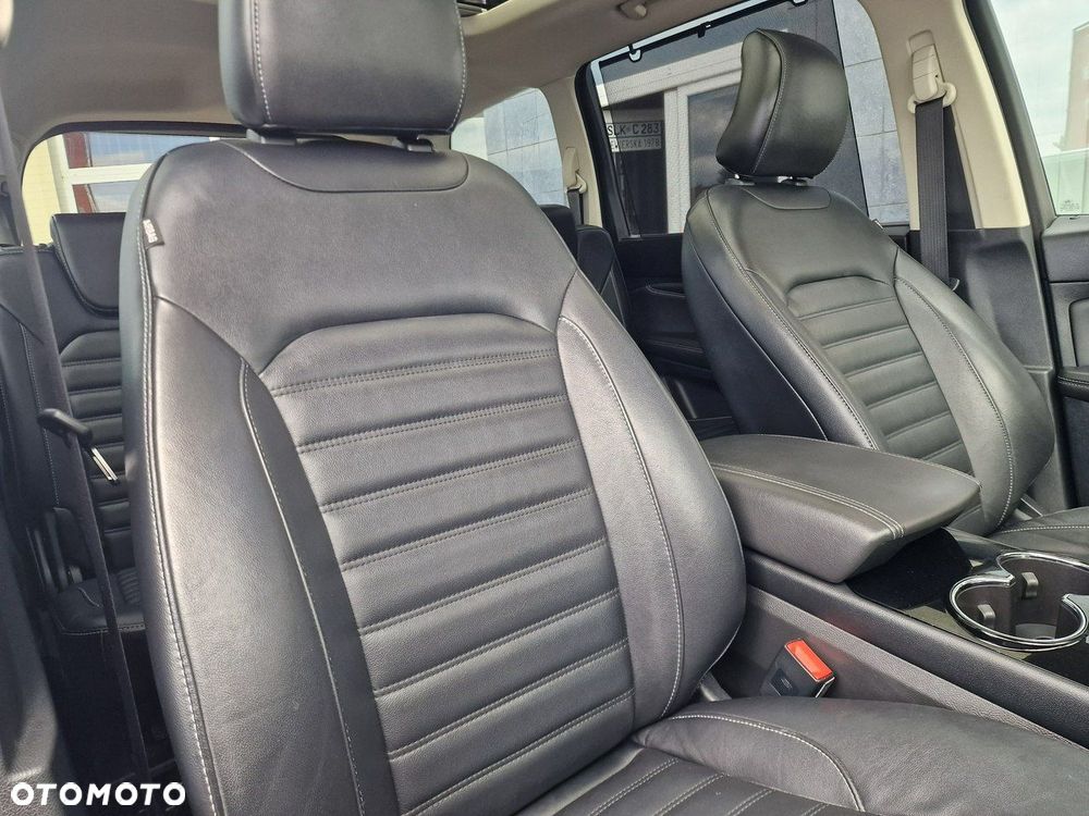 Ford Galaxy 2.0 TDCi Titanium - 25