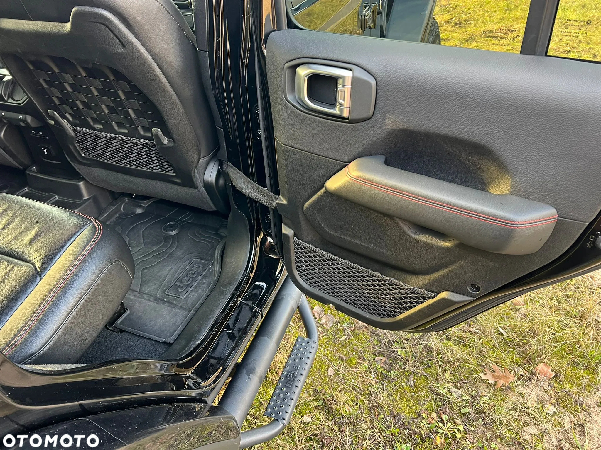 Jeep Wrangler - 21