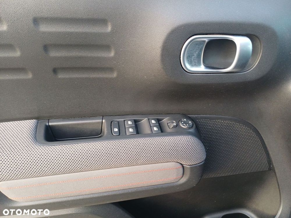 Citroën C3 Aircross 1.2 PureTech GPF Shine S&S EAT6 - 22