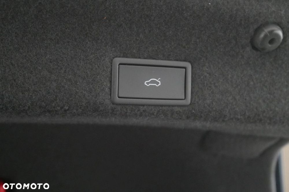 Volkswagen Passat - 17