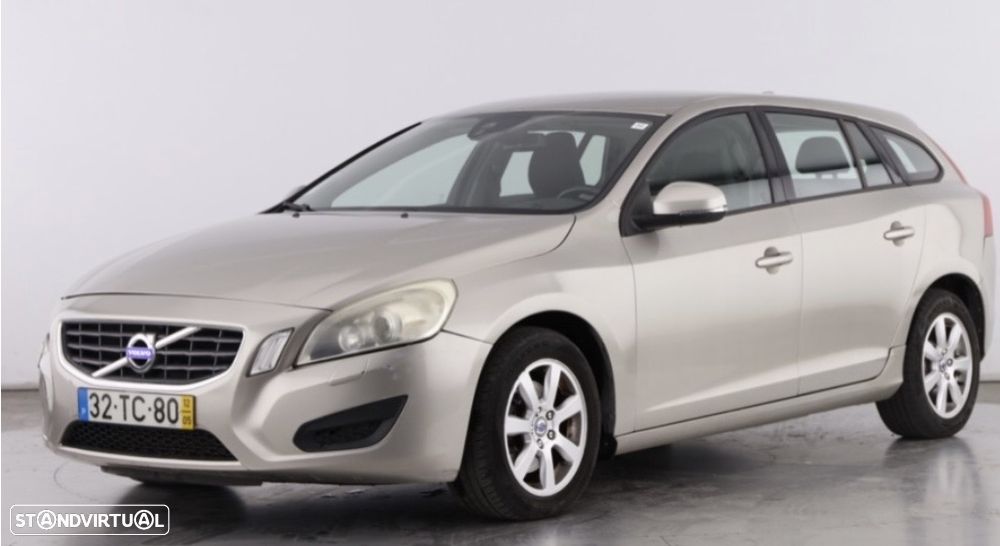 Volvo V60 D3 Momentum - 1