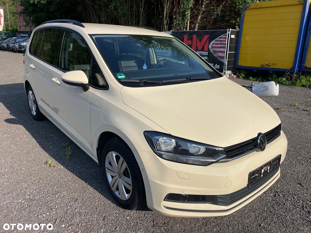 Volkswagen Touran 2.0 TDI BMT Comfortline DSG - 1