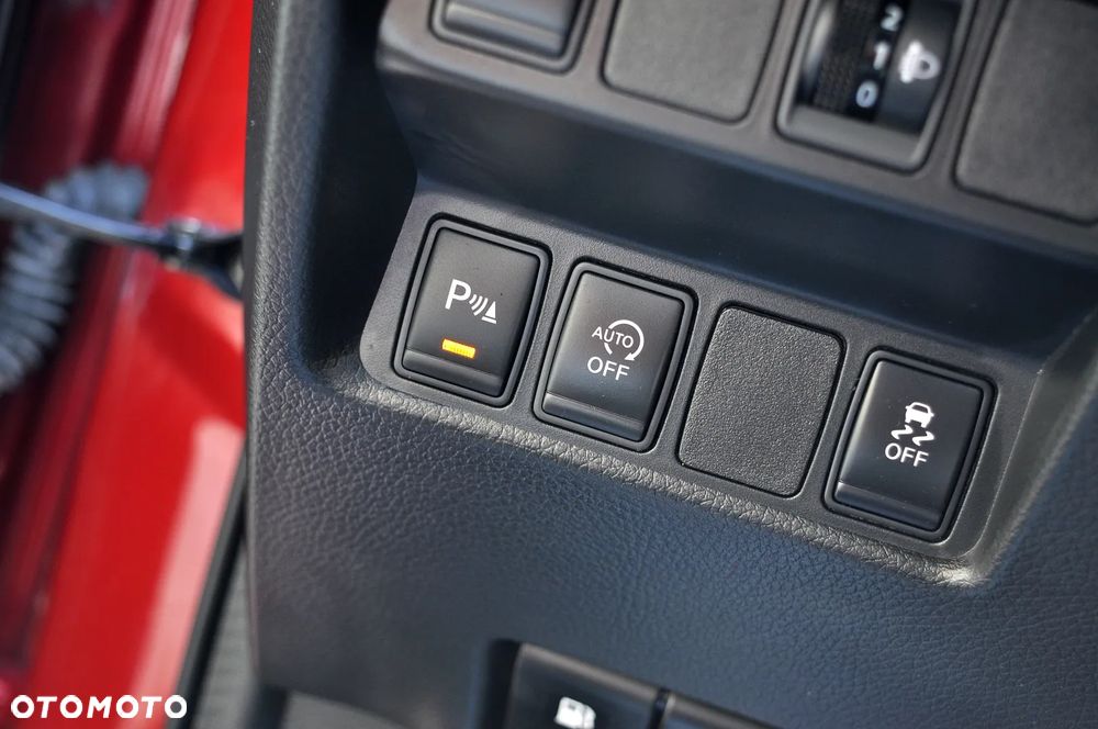 Nissan Qashqai 1.6 DIG-T N-Connecta - 22