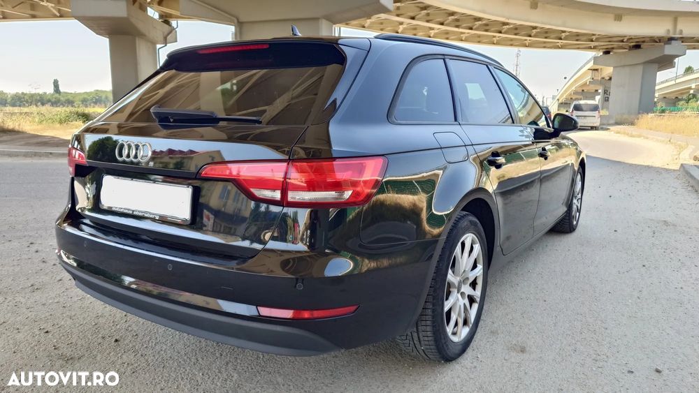 Audi A4 Avant 2.0 TDI ultra S tronic - 7