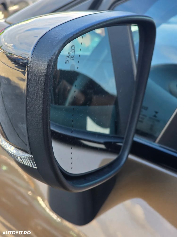 Renault Captur (ENERGY) TCe 90 BOSE EDITION - 9