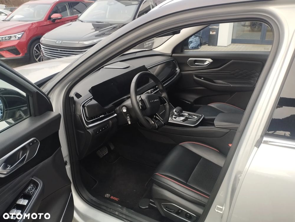 BAIC 7 1.5T Luxury DCT - 10