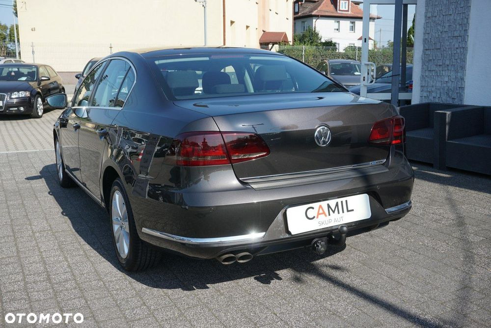 Volkswagen Passat - 7