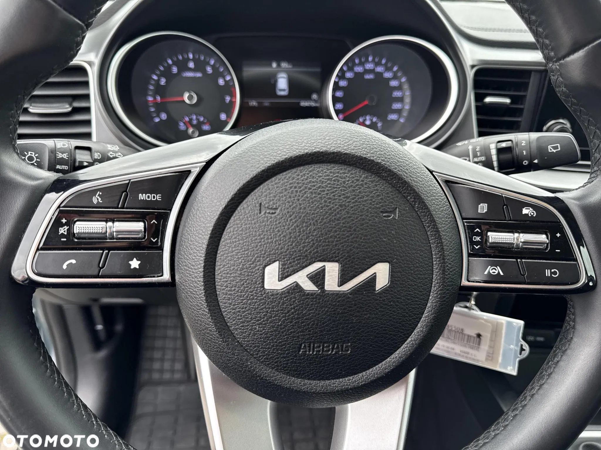 Kia Ceed 1.5 T-GDI M - 21