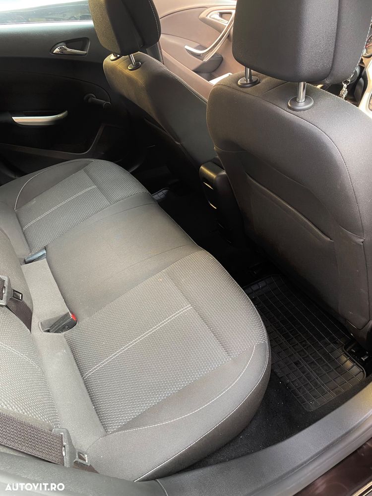 Opel Astra 1.7 CDTI - 7