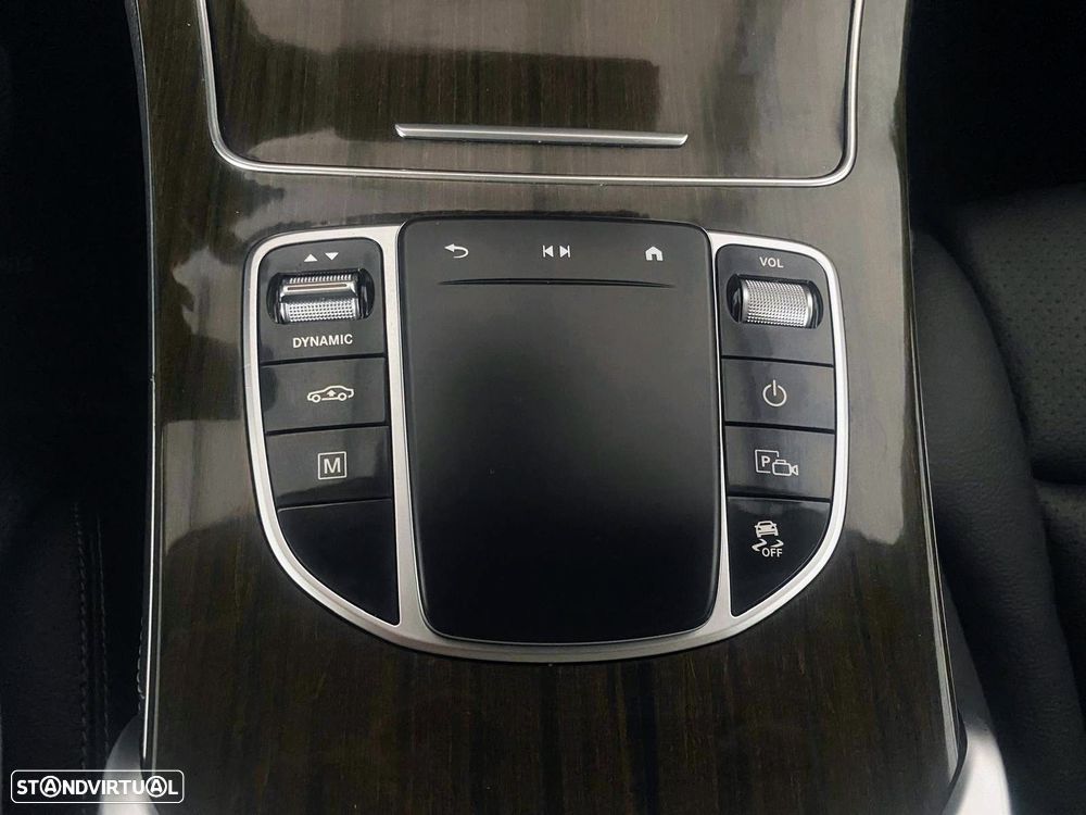 Mercedes-Benz GLC 300 e 4Matic - 29
