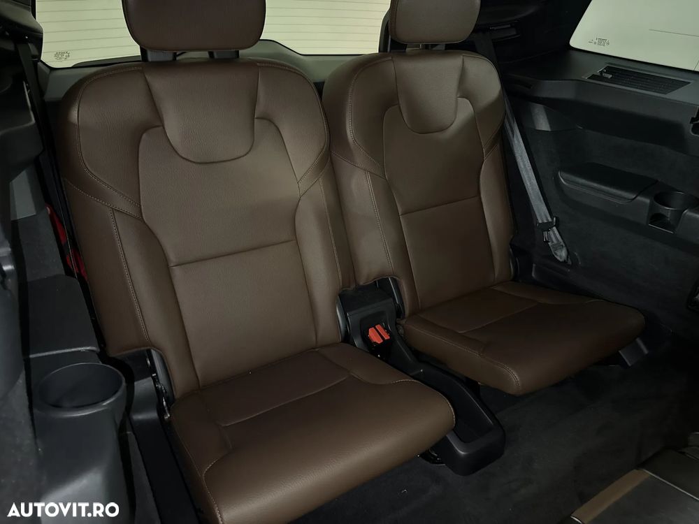 Volvo XC 90 - 14