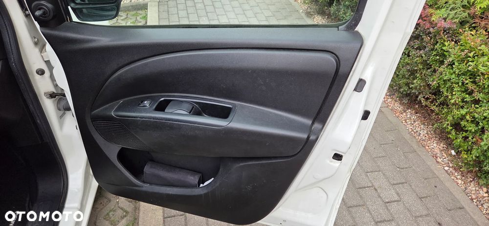 Opel Combo - 7