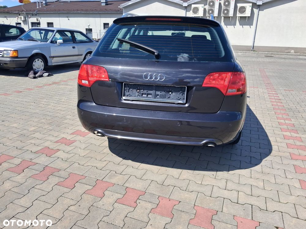 Audi A4 Avant 2.0 TDI - 3