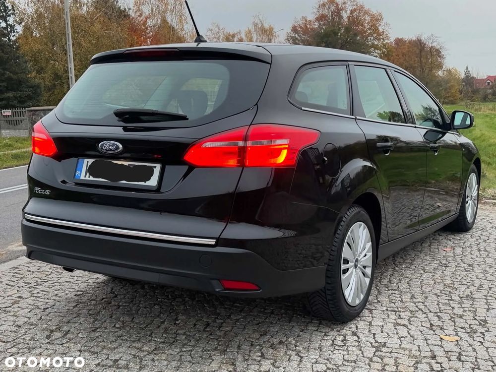 Ford Focus - 4