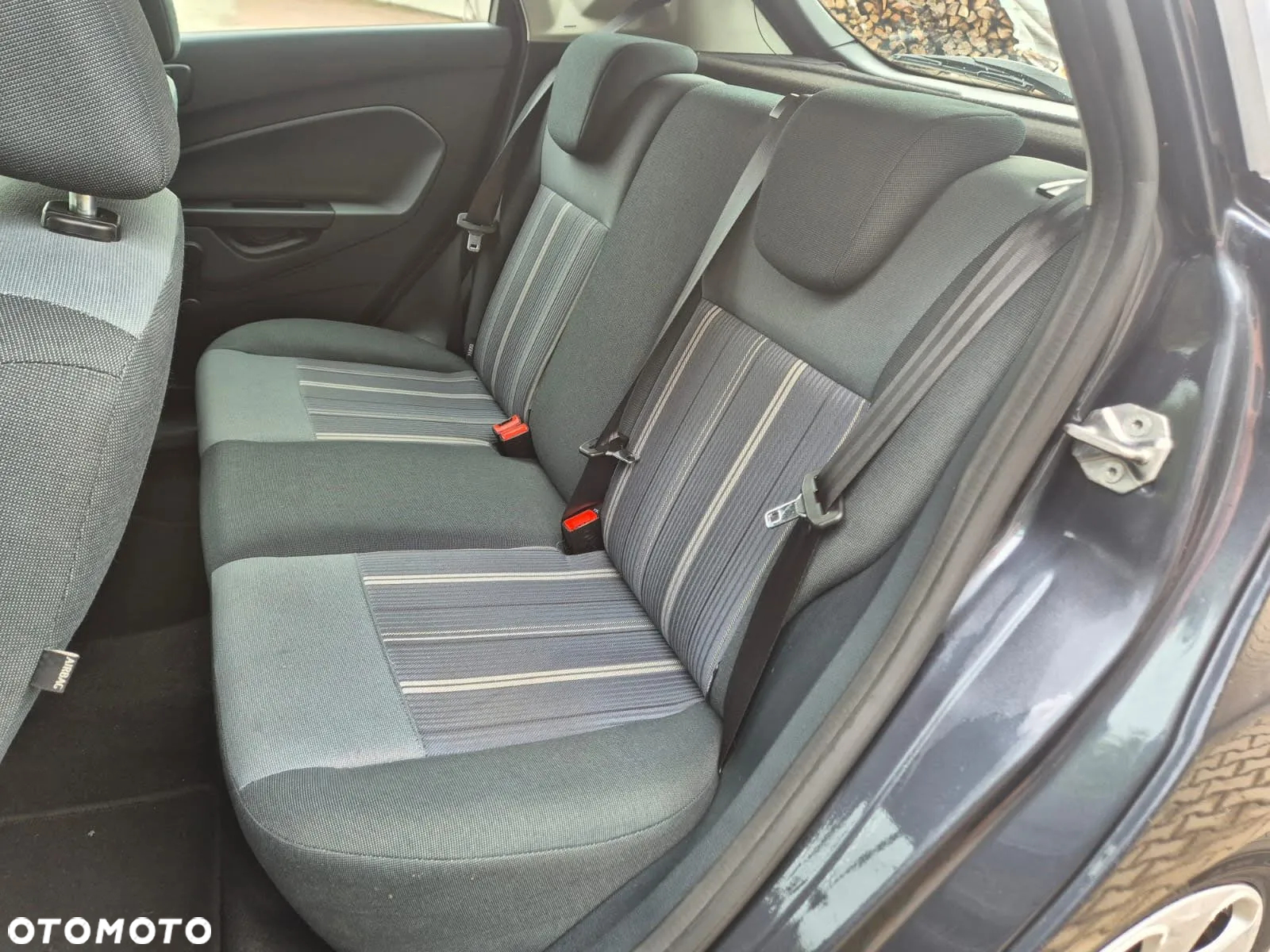 Ford Fiesta - 21
