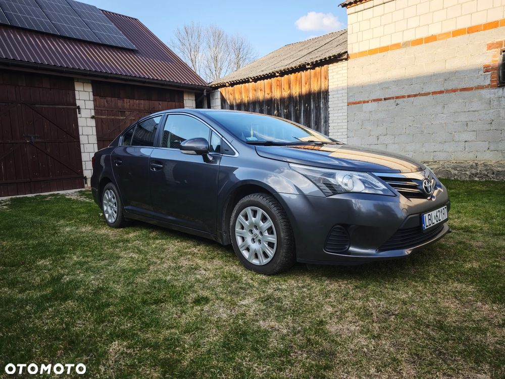 Toyota Avensis 2.0 D-4D Active - 7