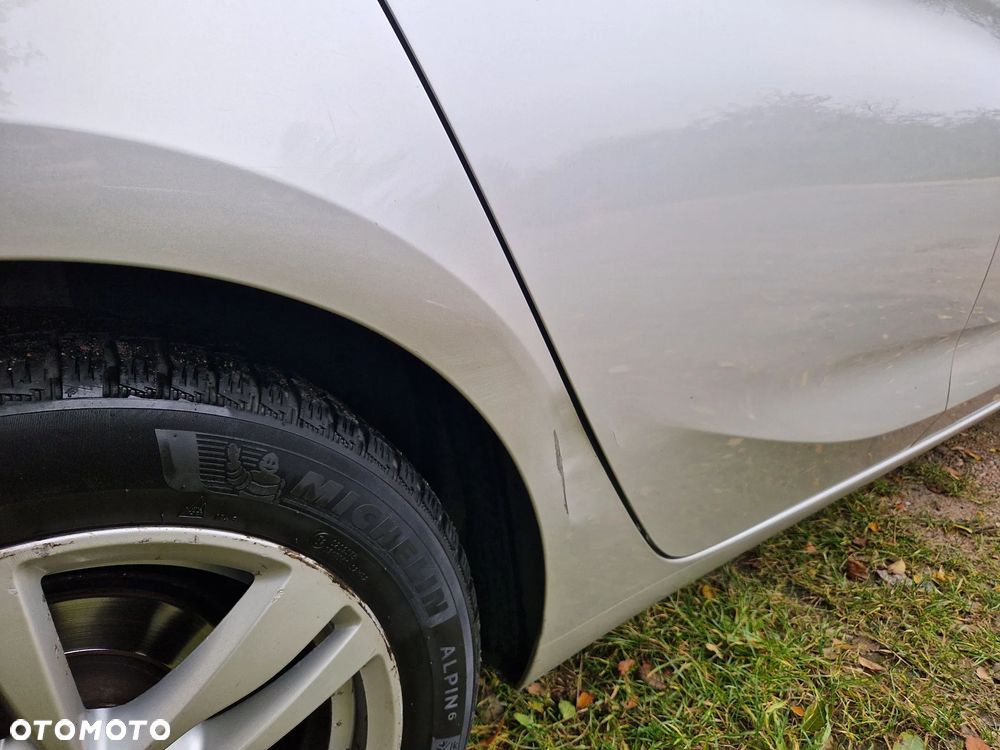 Opel Astra 1.4 T Enjoy S&S - 7